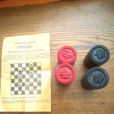 Ideal Checkers Plastic Tokens/Pieces Red & Black Crown Design Men