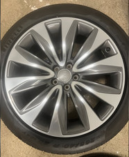 Set of four Genuine Audi A7/A8/S8 Quattro 20 inch alloy wheels and tyres