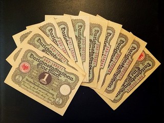 Alemania lote de 10 billetes de 1 marco sin circular año 1920.