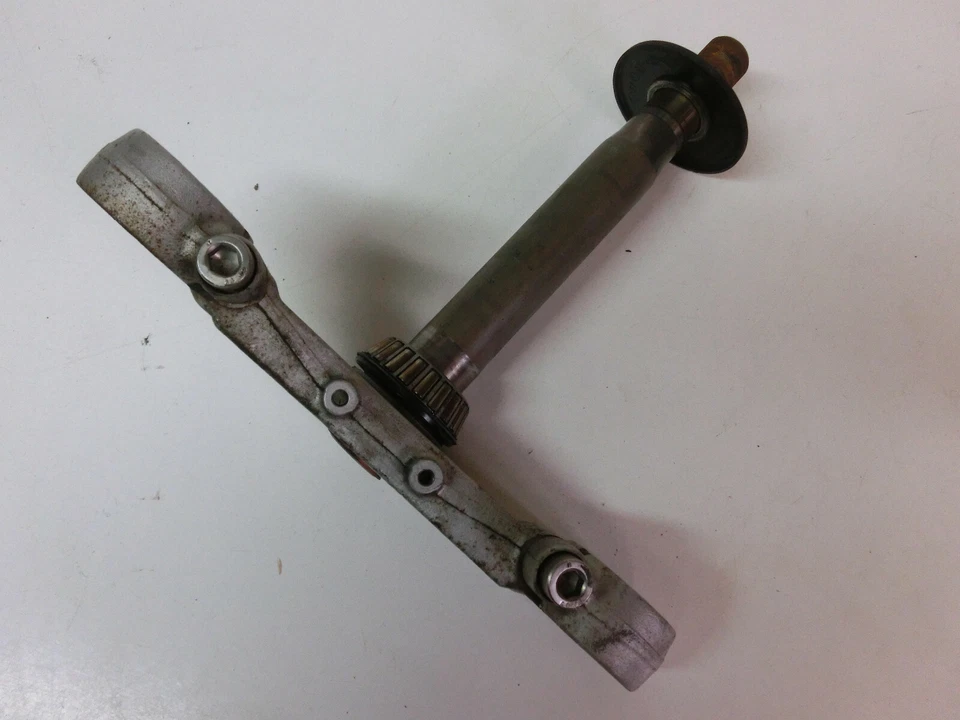 Triumph Sprint ST 955i 695AB 02-04 Gabelbrücke unten fork bridge Gabel - Bild 1 von 1