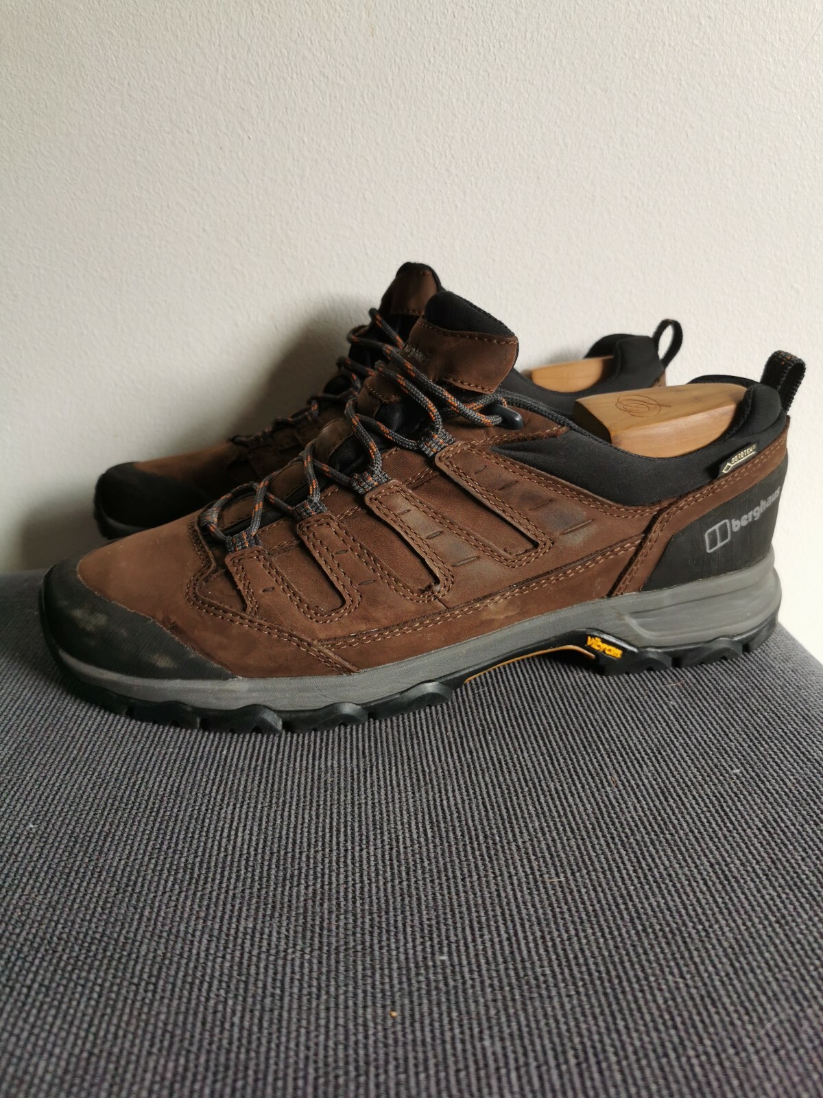 berghaus waterproof walking shoes