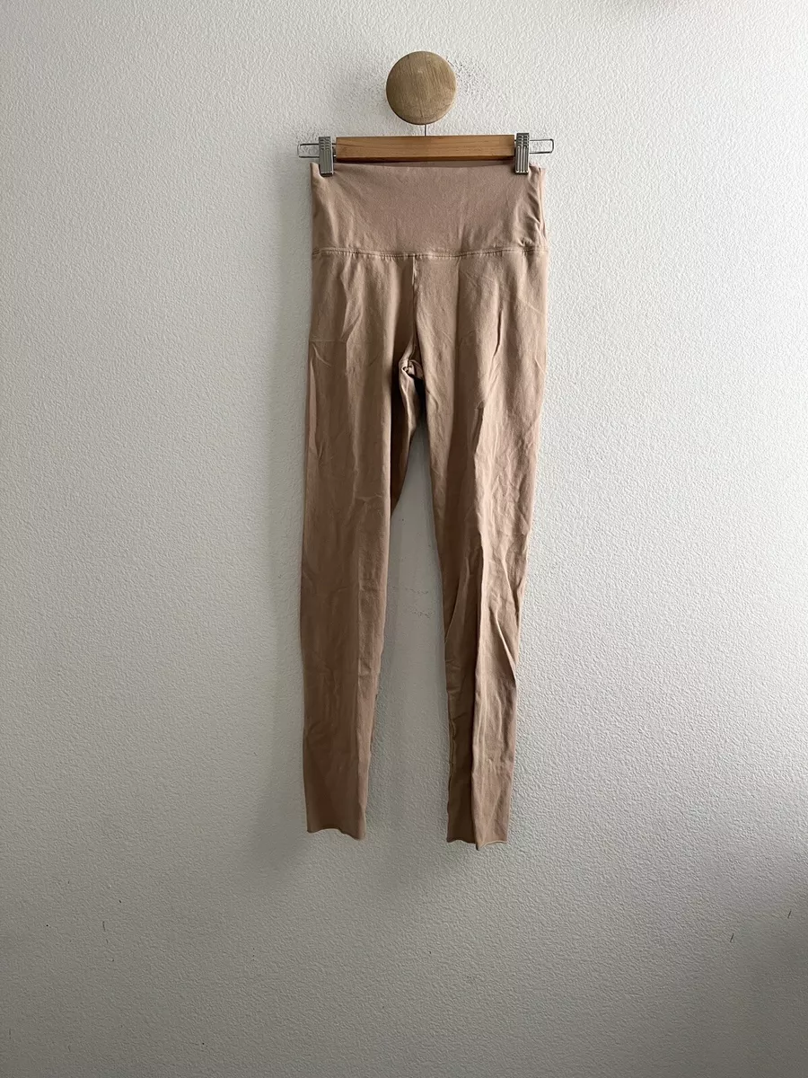 Aritzia TNA Leggings Size Medium