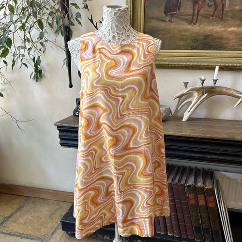 Retro Style LLadies Orange/ Pink Swirl Dress GHANDA Size M New With Tags - Picture 5 of 5