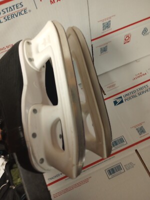 Ice Hockey Skates Pro 102 CCM SL-1000 SLM Size 2 Ice Skates  display picture 3