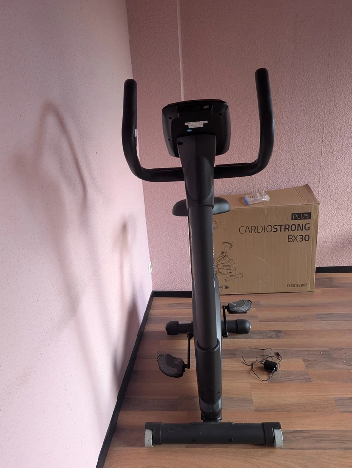 Fitnessgerät Cardiostrong Ergometer BX30 Plus - Bild 3 von 4