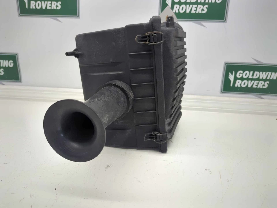 Purificador de aire Land Rover Land Rover 96 97 98 99 Foto 2 de 4