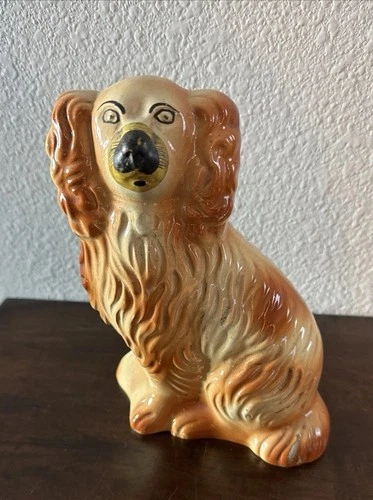 Staffordshire Spaniel Mantle Dog 7.5” Porcelain Figurine Vintage