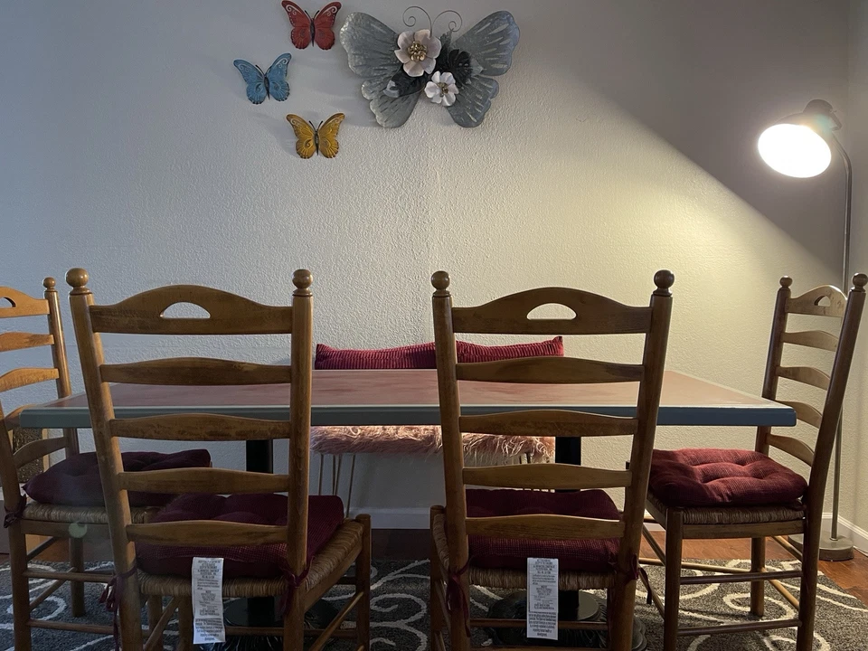 Mesa de comedor bistró estilo italiano única Foto 2 de 4