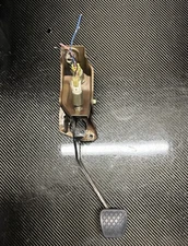 94-01 Acura Integra Clutch Pedal Assembly Auto to Manual Trans Conversion OEM