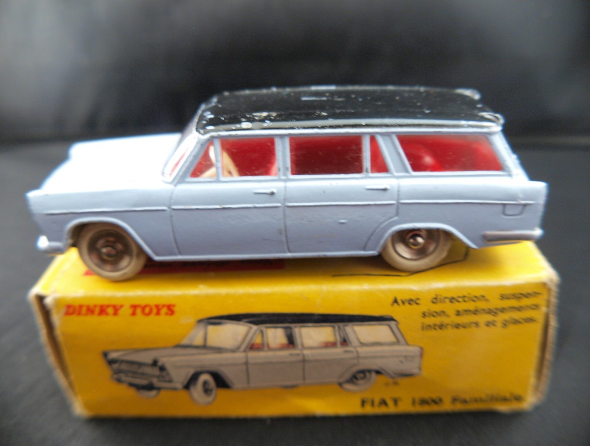 Dinky Toys 548 - Fiat 1800 Familiale Bleu Lavande - 1/43 Avec Boîte