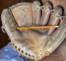 Sears Youth Baseball Glove 16152 Vintage RHT Righty