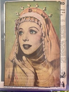 SUPER RARE!! 8x10 VINTAGE LORETTA YOUNG PAPER MAGAZINE PUBLICITY PHOTO!!