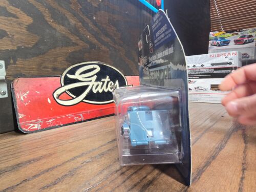 MAISTO All Stars Elite Transport 1987 Chevy 1500/1941 Willys Coupe - Imagen 3 de 4