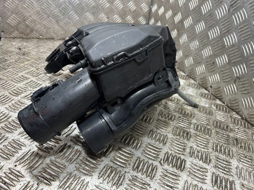 Dispatch Expert Vivaro 1.5 2017-On Air Filter Box 9828002080 GENUINE 2023 - Picture 5 of 8