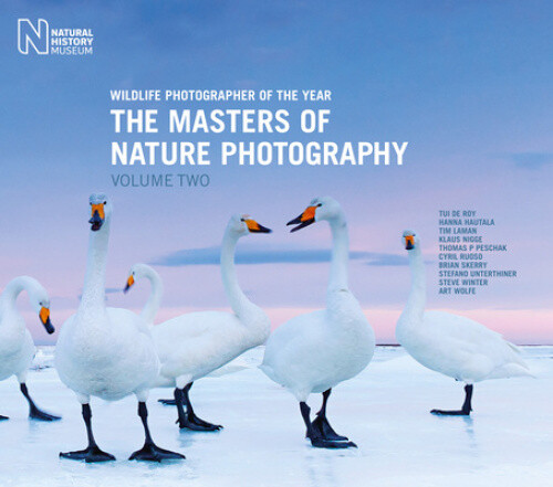 Wildlife Photographer of the Year: The Masters of Nature Photography, Volume 2