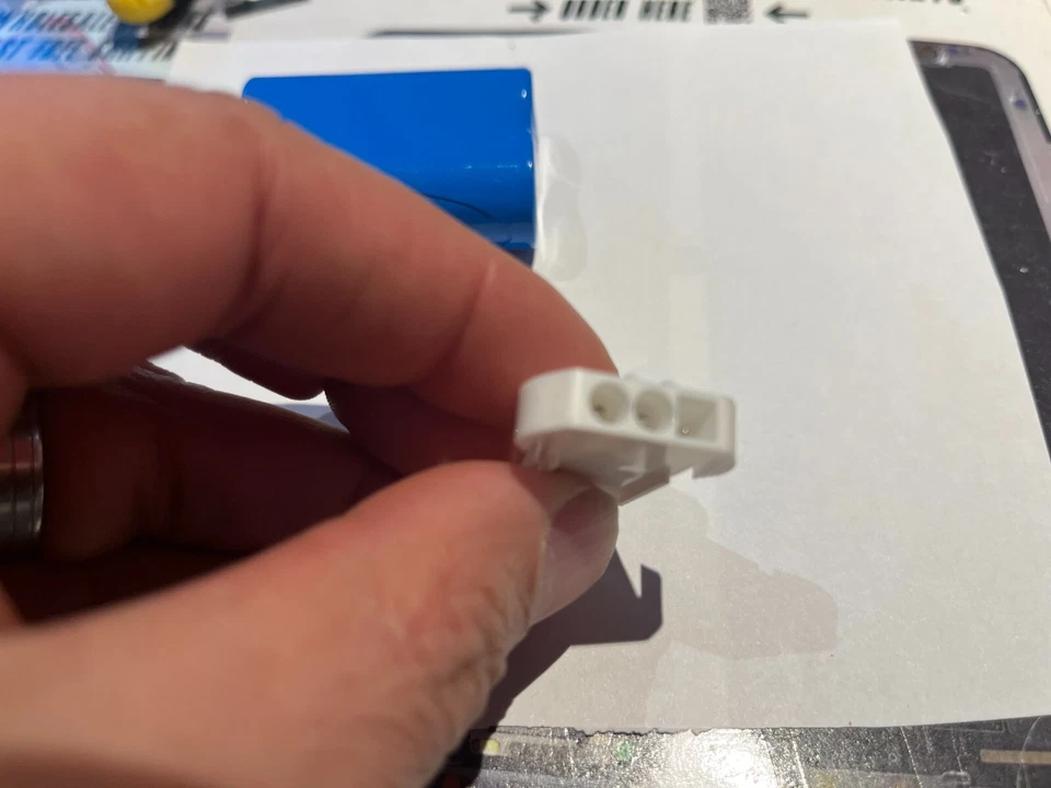 (  BATTERY ) for Ferrari or Red Bull Formula 1 F1 Racing RC Car Maisto 1:10 - Image 2 of 4