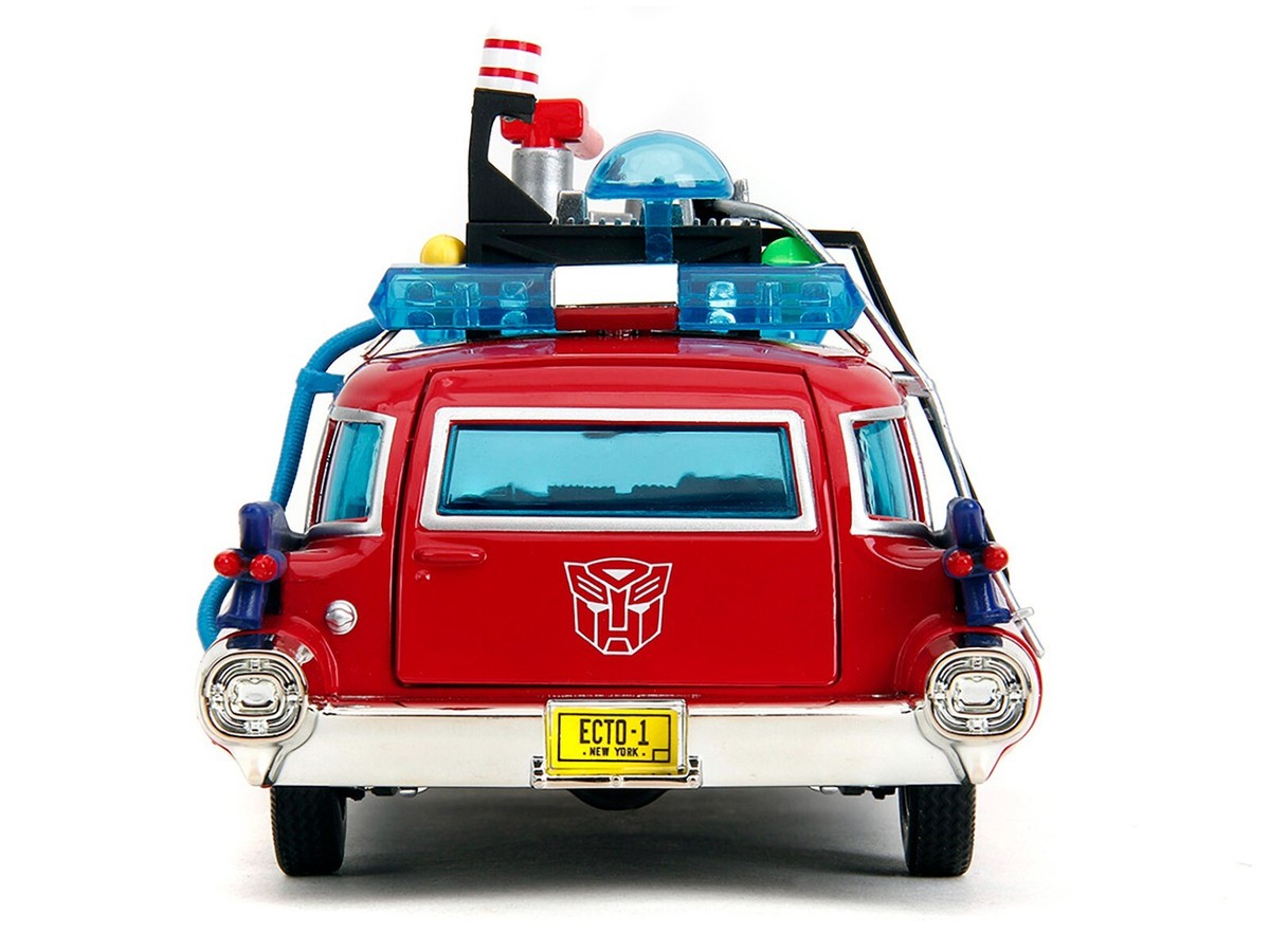 ミニカー Ghostbusters Ecto-1 1959 Cadillac Ecto-1 Ghostbusters 1959 Cadillac Miller-Meteor 1:24 scale