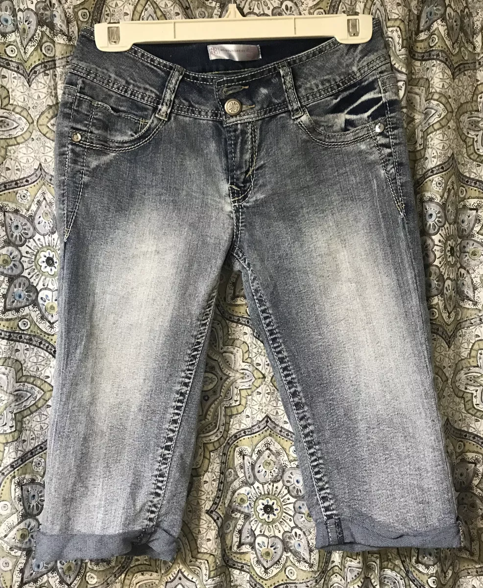 Denim capris shop with embroidery