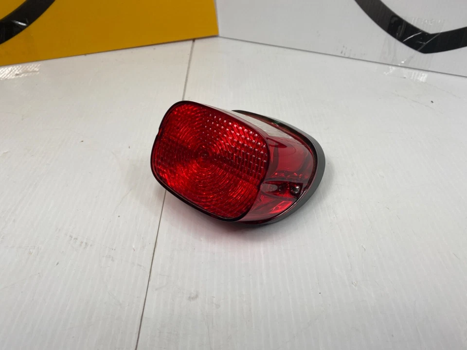 🔥Luz de freno genuina 99-23 Harley Sportster Dyna Softail Touring OEM🔥 Foto 2 de 4