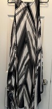 Ladies - SIMPLY VERA -VERA WANG -DRESS SIZE MEDIUM