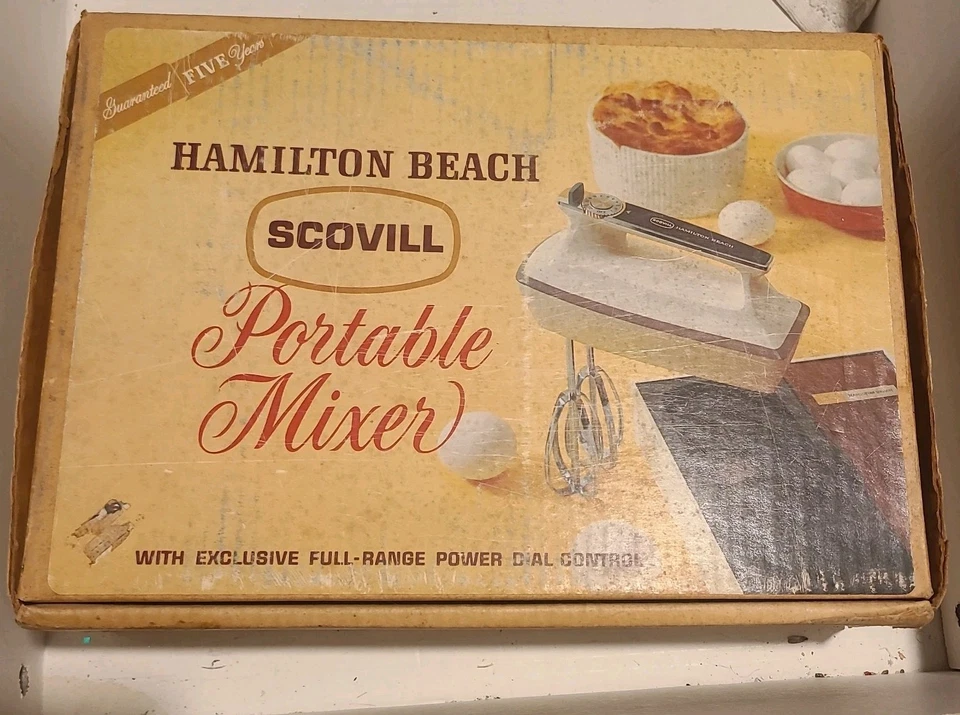 Mezclador de mano Hamilton Beach Scovill de colección raro montaje en pared raro dorado ex. Estado Foto 4 de 4