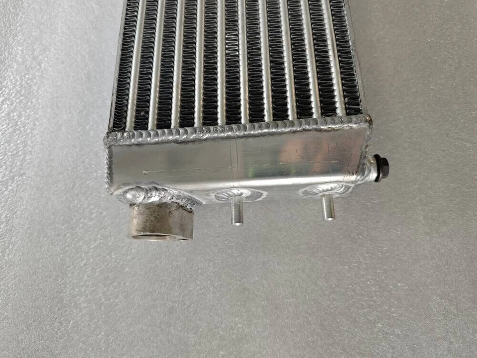 Fit Mercedes-Benz G63 G65 ML63 2007 - 2018 aluminum oil cooler A1645000700 - Image 4 of 4