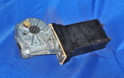 1969-1986 Porsche 930 911 Passenger Right Door Window Regulator Motor OEM