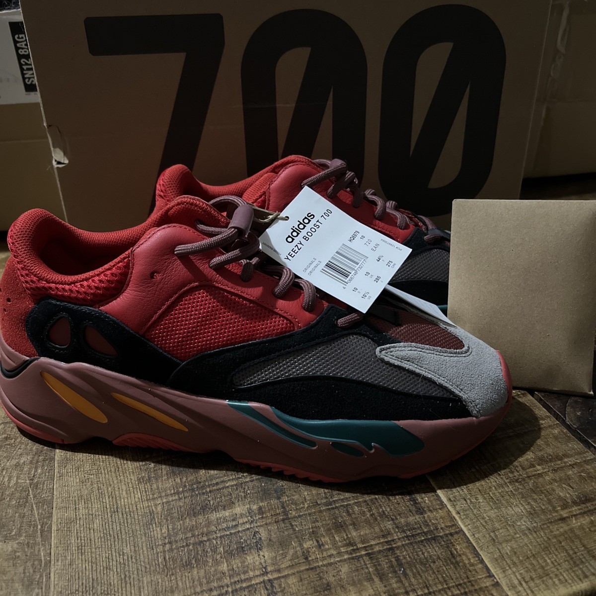 Yeezy 700 V3 Adidas Yeezy 900 King Yeezy 700 Wave Runner Uk UK