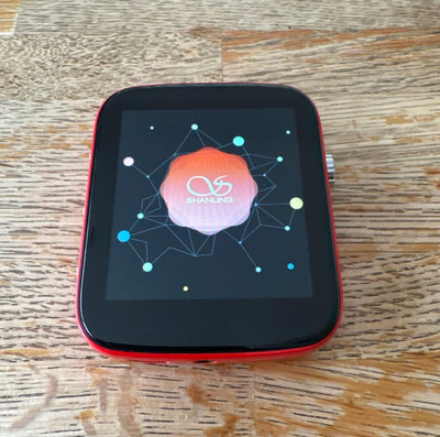 Shanling Q1 Fire Red Digital Audio Player Used Japan