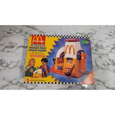 Vintage McDonalds Happy Meal Magic Frozen Fruit Snack Maker Toy SEALED