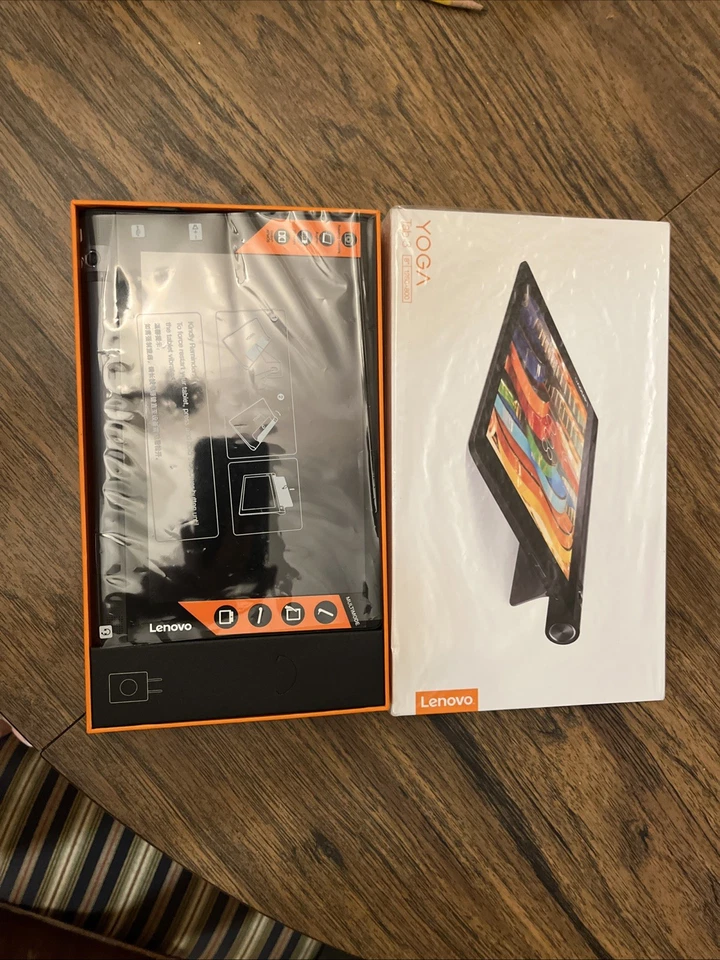 Lenovo Yoga Tab 3 16GB Wi-Fi, (Unlocked) 8 Inch Tablet Black - Image 2 of 3