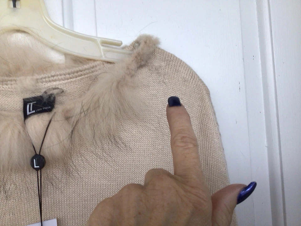 LT LOVE TOKEN BRONZEADO GENUÍNO PELE DE GUAXINIM APARADO CAPA PONCHO Tamanho XS/S NOVO COM ETIQUETAS - Imagem 4 de 4