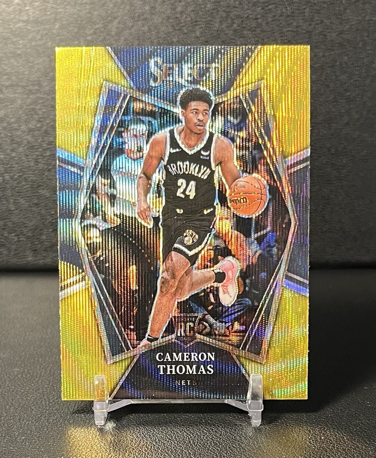 2021-22 Panini Select - Cameron “Cam” Thomas Premier Level Gold Wave Rookie RC