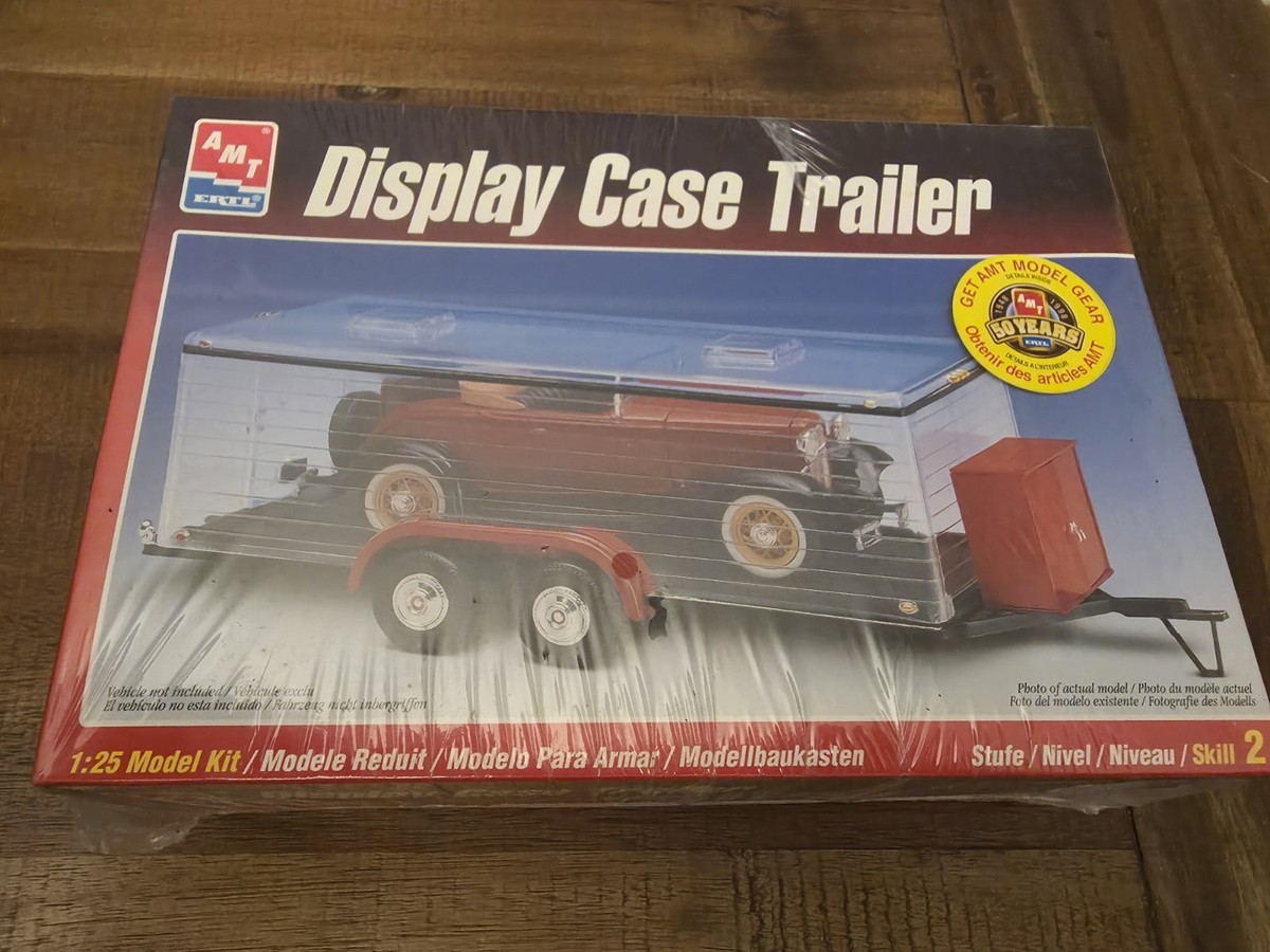 Sealed AMT/Ertl Display Case Trailer 1:25 Model Kit | eBay