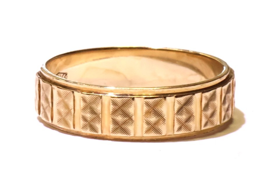 14k yellow solid gold pattern wedding band ring 6… - image 1
