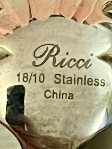 JUEGO DE SERVIR RICCI HERMOSO JUEGO DE CUBIERTOS RICCI DE ACERO INOXIDABLE REG $225. - Imagen 15 de 15