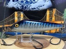 10” Un-Branded Marauder Lipless Casting Trolling Plug….. “Blue Mackerel”, 19 Ozs