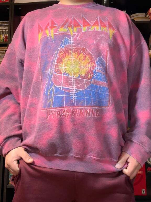 ALTRA Maglione girocollo Def Leppard Pyromania tie dye oversize rock taglia S M?