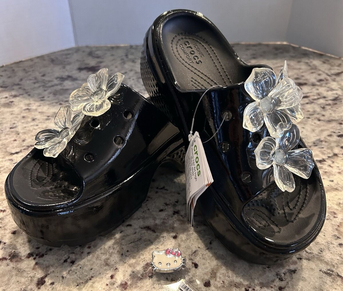 Crocs STOMP HYPER FLORAL HIGH SHINE SLIDE Clogs Shiny Black Crocs STOMP HYPER FLORAL HIGH SHINE SLIDE Clogs Shiny Black