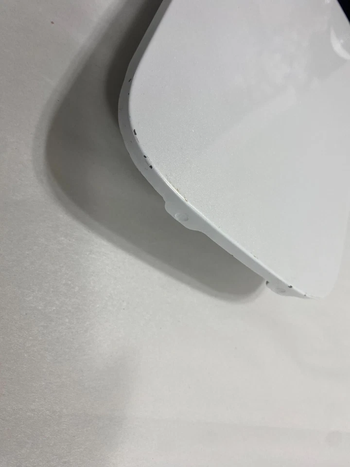 08-10 Infiniti M35 M45 Tapa de combustible Tapa de puerta Cubierta  Foto 2 de 4