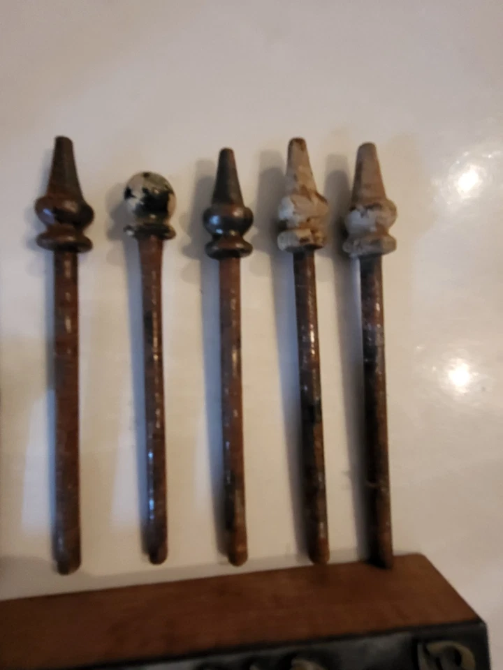 Lote de pestillos de manija de puerta antigua arquitectónica de colección - Modelo T Ford Mount Foto 4 de 4