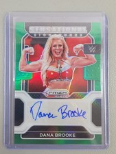 2022 Prizm WWE - Sensational Signatures Dana Brooke #SS-DBK Green Prizm Auto