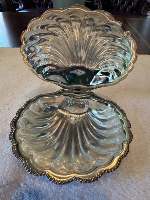 Vintage Leonard Silver-Plate Hinged Clamshell Serving Dish ~ Glass Insert