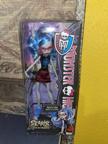 Monster High Scaris City of Frights Ghoulia Yelps Doll