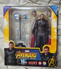 MAFEX No.104 Thor Avengers Infinity War Marvel Figure Japanese Version