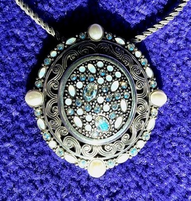 BRIGHTON CRYSTAL VOYAGE OPALESCENT+IRIDESCENT WHT SWAROVSKI PEND+PEARL NECKLC LN