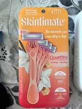 New Skintimate Quattro 4 Blade Disposable Razors, 4 Count, Vanilla Sugar Scented