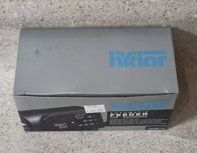 Hydor Automatic Feeder For Aquariums Feeds 3 Times Daily Brand New - Image 2 of 4