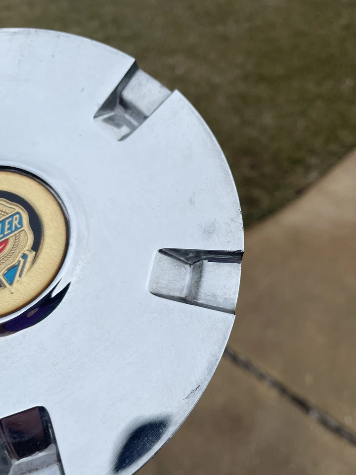 2004-2008 Chrysler Pacifica Wheel center cap Chrome OWX81TRMAC  Factory CHROME - Image 3 of 4