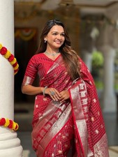 Women's Beautiful Soft Silk Zari Weaving Saree With Blouse